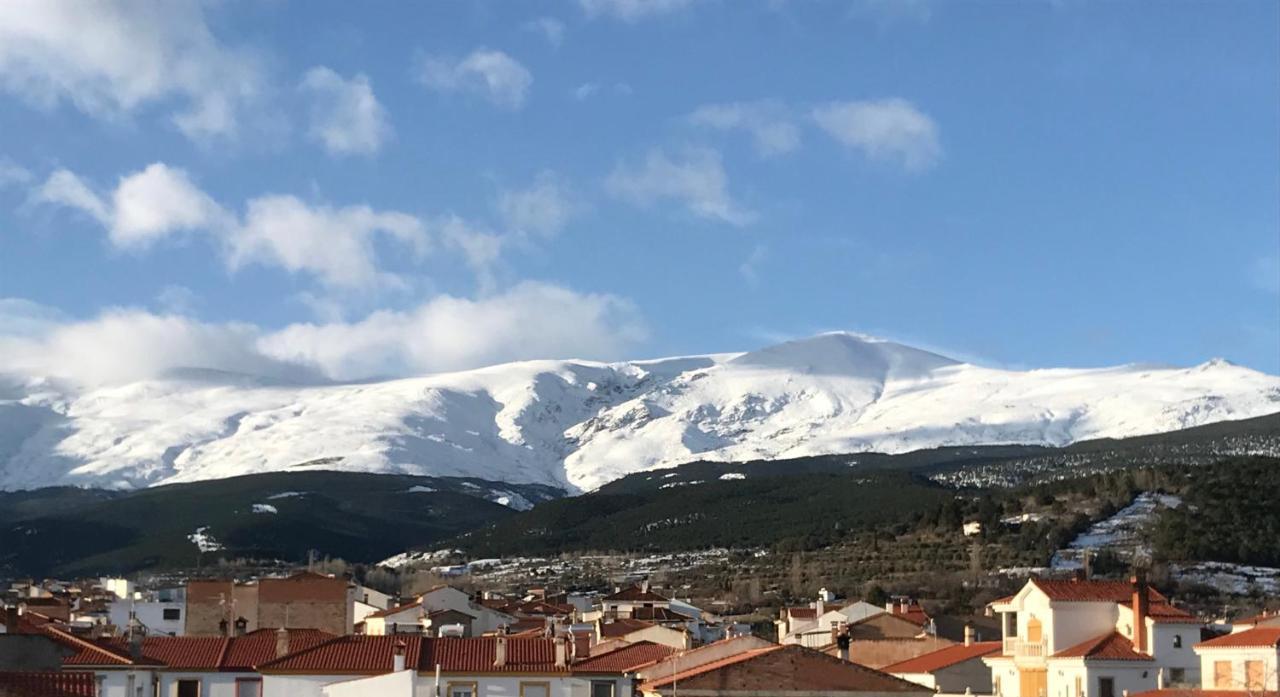 Hotel El Picon De Sierra Nevada Jeres del Marquesado Bagian luar foto